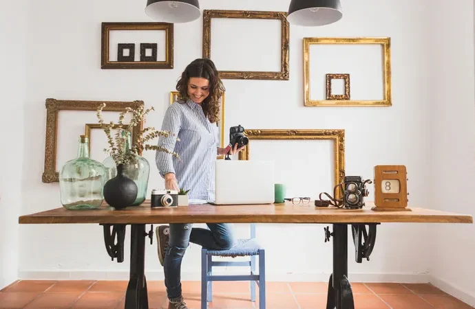 Decoradtech Home Hacks